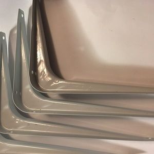 Shelf Brackets Set/4 in Steel in White